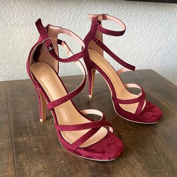 Alegra K Round Toe Strappy Platform Stiletto Heel Sandals - Picture 2 of 14